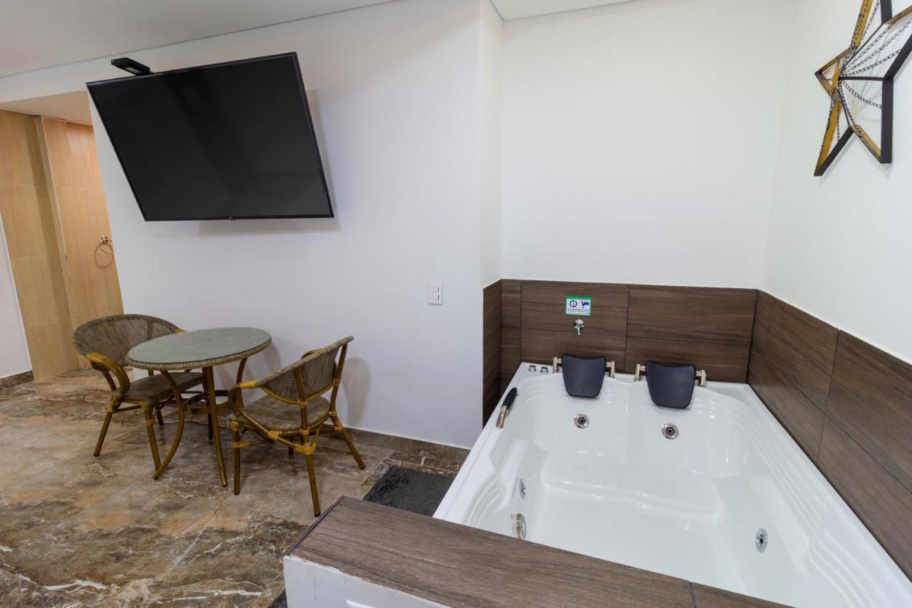 Hotel 0Asis De La Colina Boutique Хирардот Экстерьер фото
